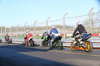 donington-no-limits-trackday;donington-park-photographs;donington-trackday-photographs;no-limits-trackdays;peter-wileman-photography;trackday-digital-images;trackday-photos